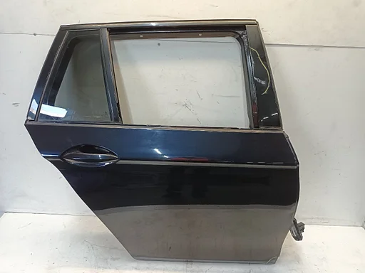 Portier rechts achter BMW 5 serie