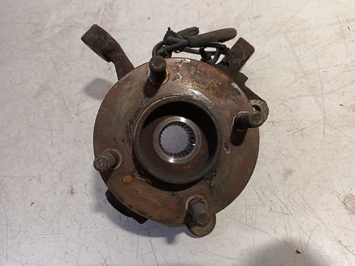 Wielnaaf rechts voor Ford Fiesta