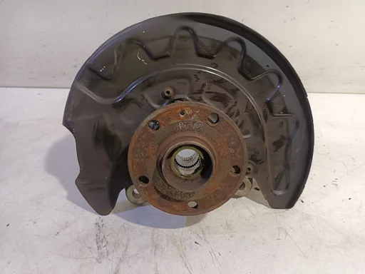 Wielnaaf rechts voor Seat Leon