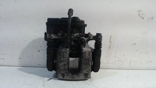 Remklauw rechts achter Opel Astra