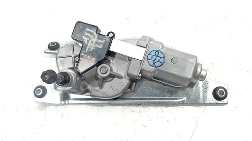 Ruitenwissermotor achter BMW 2 serie