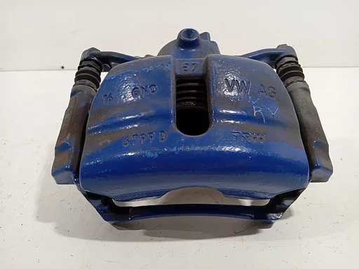 Remklauw rechts voor Volkswagen Passat