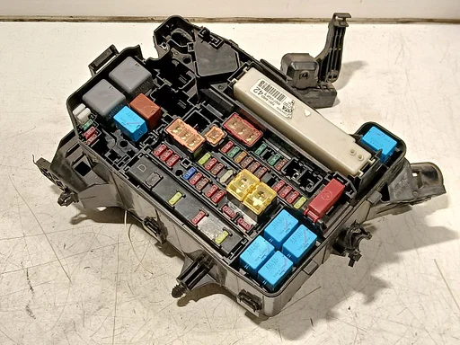 Zekeringkast Toyota Prius