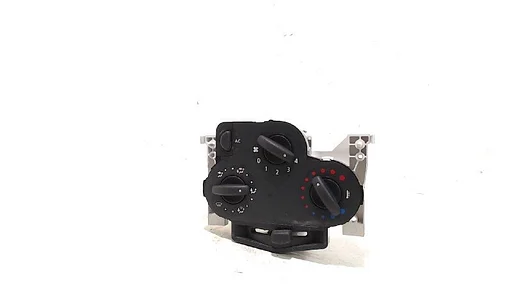 Bedieningspaneel kachel Dacia Logan