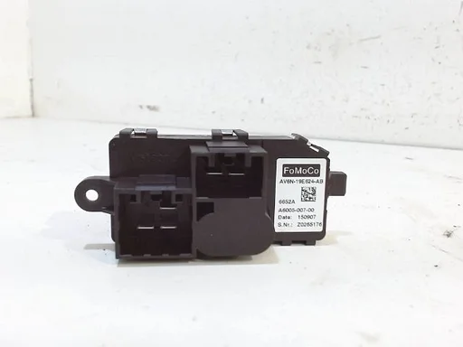 Kachelweerstand Ford Focus