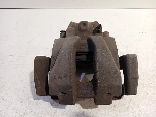 Remklauw rechts voor BMW X3