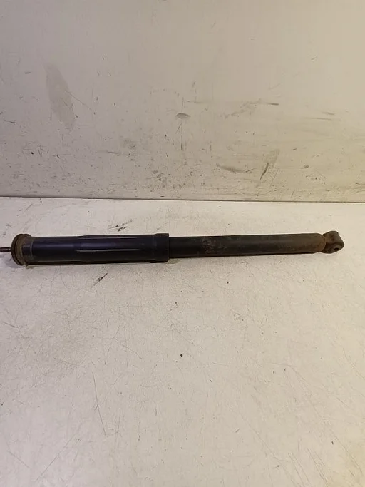 Schokbreker links achter Toyota Aygo