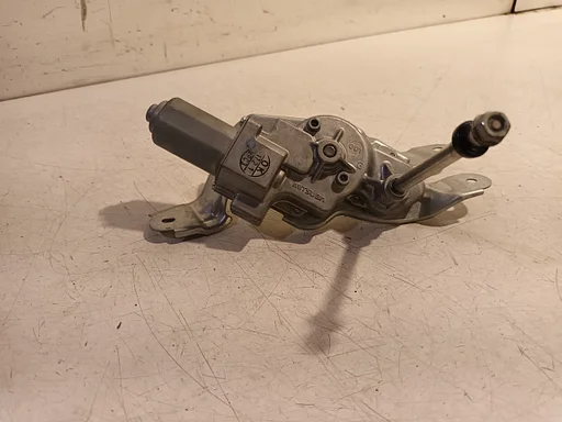 Ruitenwissermotor achter Mazda 2