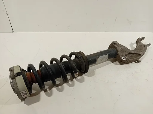 Veerpoot links voor Audi Q5