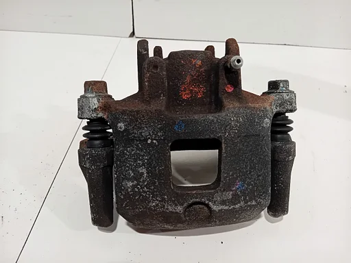 Remklauw links voor Mitsubishi Space Star