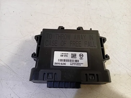 Gateway module Renault Arkana