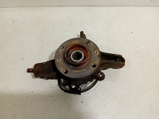 Wielnaaf rechts voor Citroën C4