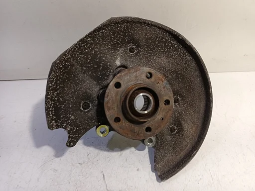 Wielnaaf rechts achter Audi S4