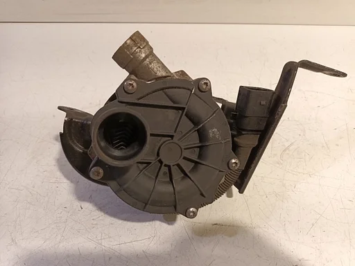 Secundaire pomp Audi S4