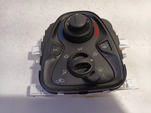 Bedieningspaneel kachel Peugeot 108