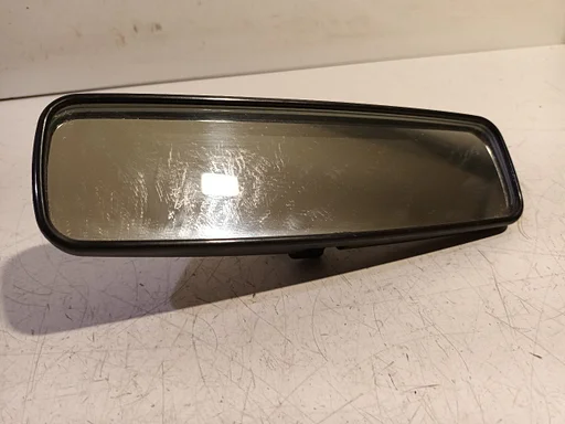 Spiegel binnen Peugeot 108