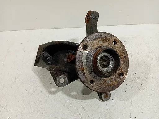 Wielnaaf links voor Peugeot 108