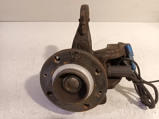 Wielnaaf rechts voor Citroën C3