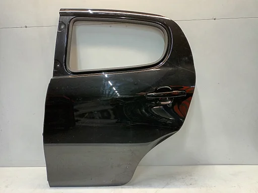 Portier links achter Peugeot 108