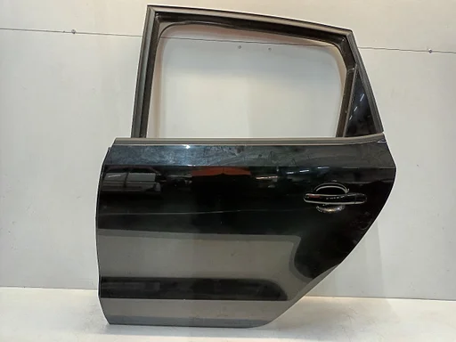 Portier links achter Volkswagen Polo