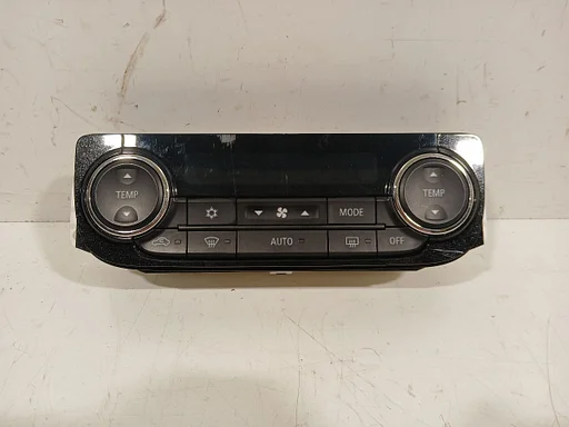 Bedieningspaneel kachel Mitsubishi Outlander