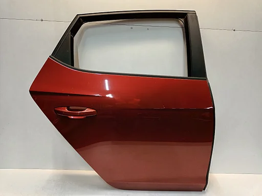 Portier rechts achter Seat Leon