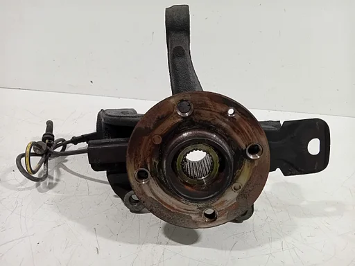 Wielnaaf links voor Toyota Aygo