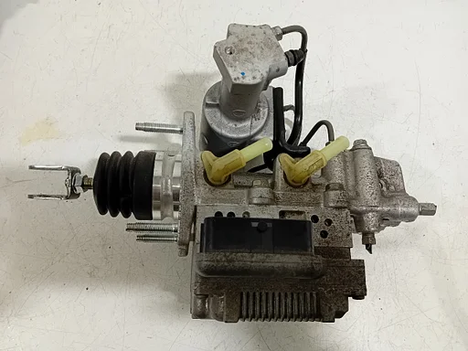 Rembekrachtiger Toyota Auris