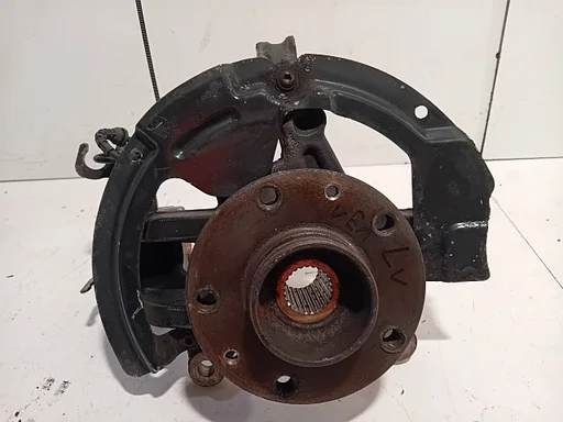 Wielnaaf links voor Renault Mégane