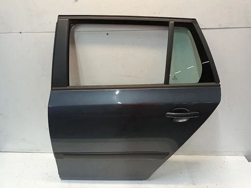 Portier links achter Skoda Fabia