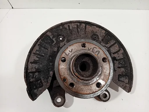 Wielnaaf links voor Mercedes-Benz Vito