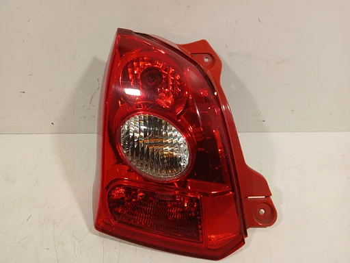 Achterlicht links buiten Suzuki Alto
