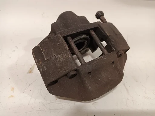 Remklauw rechts achter BMW 2500