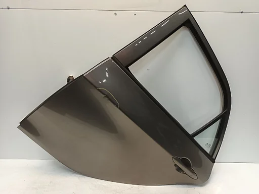 Portier links achter Kia Picanto