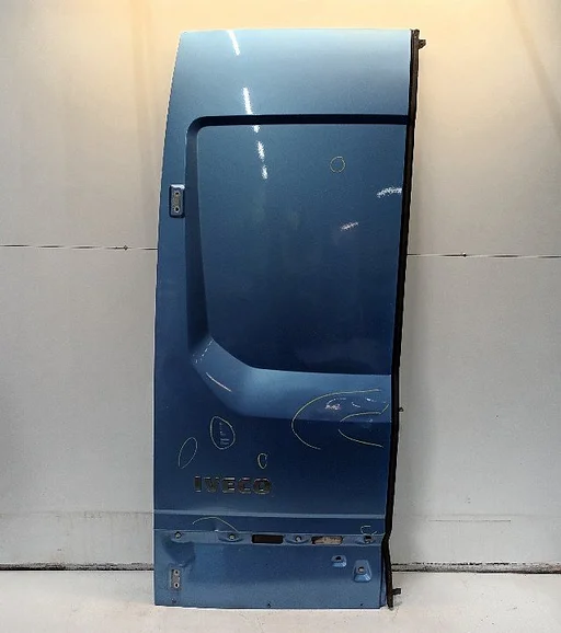 Portier linksachter Iveco New Daily