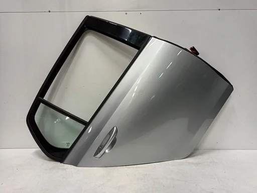 Portier rechts achter Volkswagen Golf