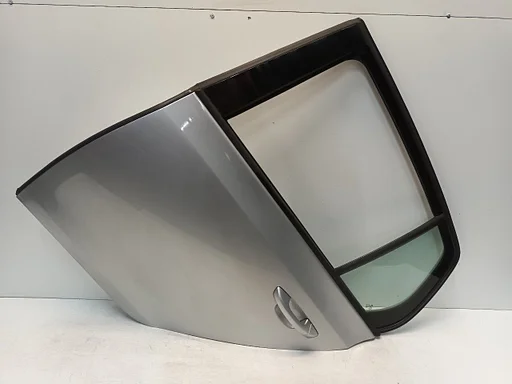 Portier links achter Volkswagen Golf