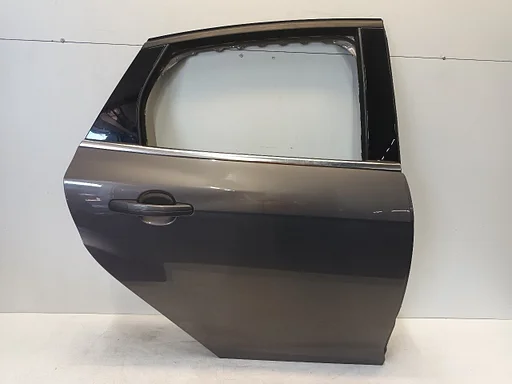 Portier rechts achter Ford Focus