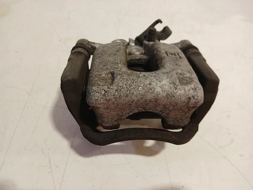 Remklauw rechts achter Opel Astra