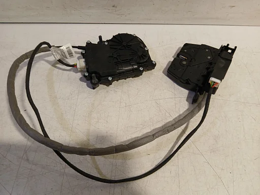 Slot mechaniek kofferdeksel achterklep elektrisch BMW 3 serie