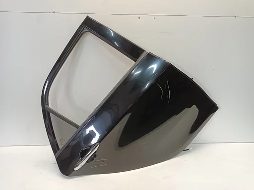 Portier rechts achter Kia Picanto