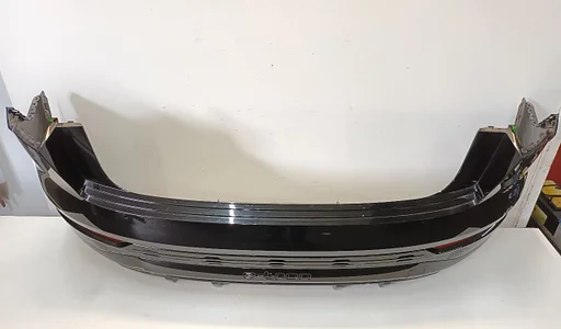 Bumper achter Audi Q8