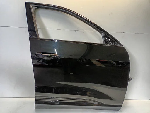 Portier rechts voor Audi Q8