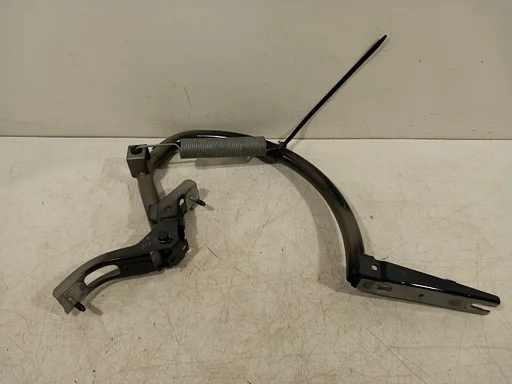 Kofferdeksel achterklep scharnier rechts Mercedes-Benz CLA