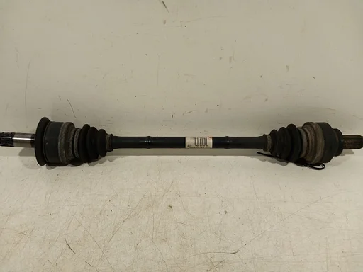 Aandrijfas links achter BMW 1 serie