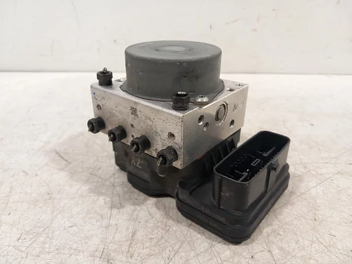 Abs pomp Suzuki Swace