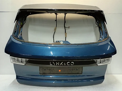 Achterklep Lynk & Co 01