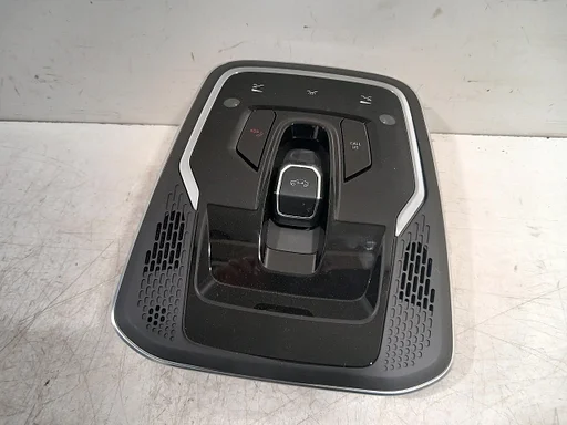 Binnenverlichting Lynk & Co 01