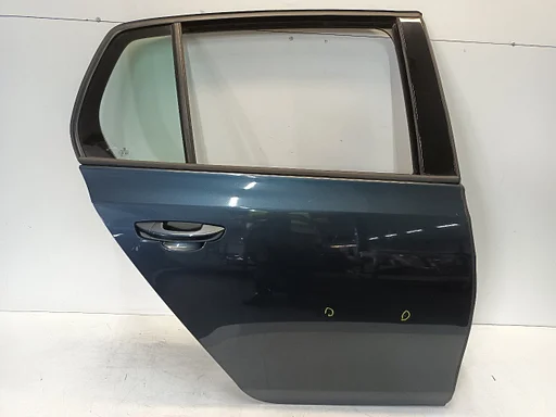 Portier rechts achter Volkswagen Golf