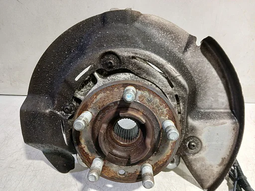 Wielnaaf rechts voor Land Rover Discovery